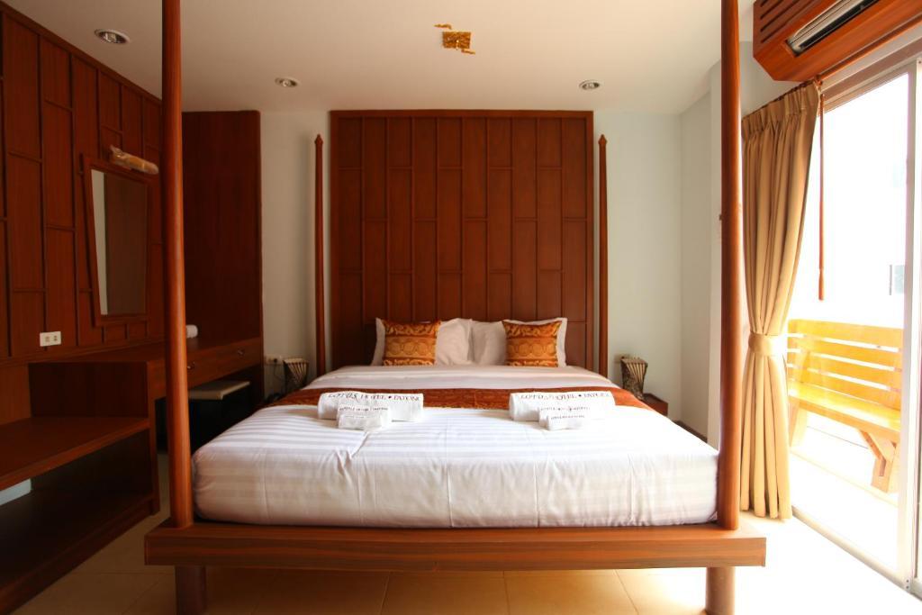 Lotus Hotel Patong Room photo