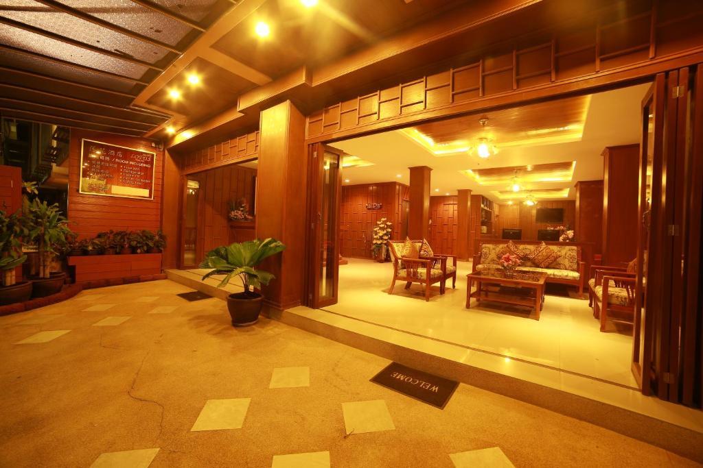 Lotus Hotel Patong Exterior photo